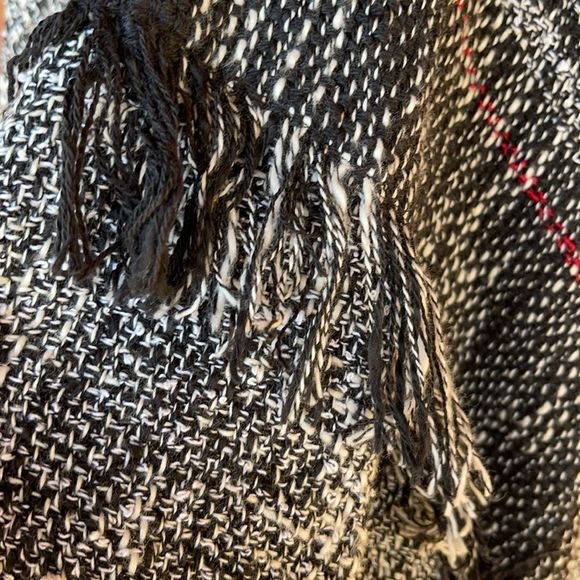 Judi Gaston Hand Woven Contemporary Fibers Fabric Art Skirt & Blazer Set - Picture 6 of 16